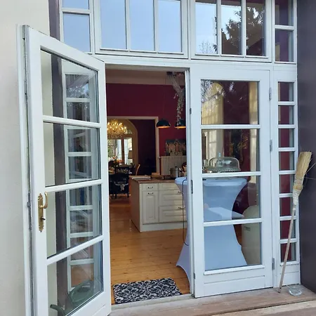 Βίλα Elisabeth 1905 *