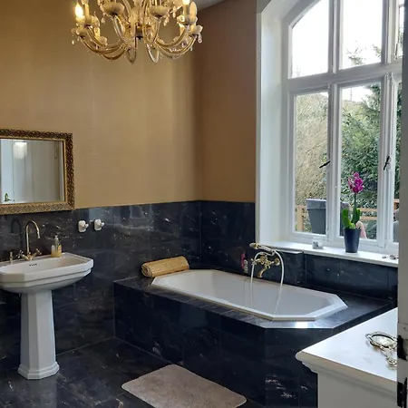 Elisabeth 1905 Villa *